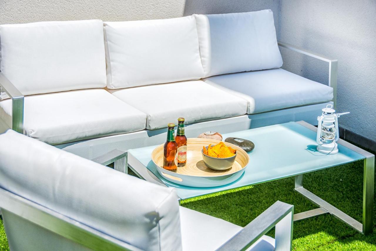 Atico Con Terraza Ac 1Hab En El Centro Y Piscina Comunitaria Apartment Malaga Exterior photo